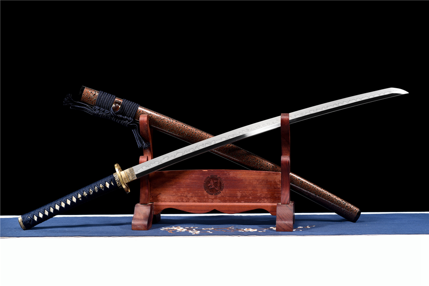 Kiếm Samurai katana T10 Long Thần Quyết– Họa Tiết Long Trảo Đốt Lửa Độc Nhất | Đồng Nguyên Khối, Vỏ Sơn Mài Cao Cấp