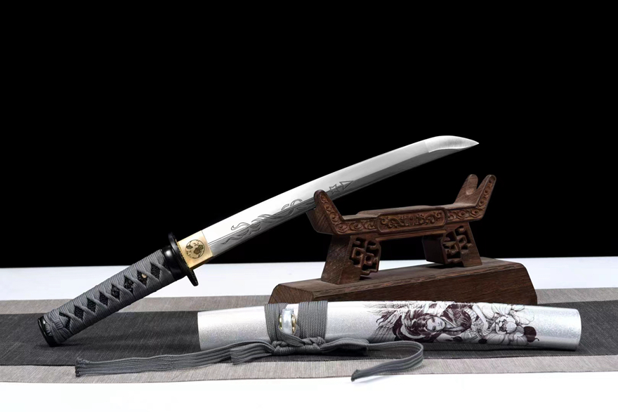 Kiếm Nhật Tanto Chiến Thuật Lưỡi Sắc