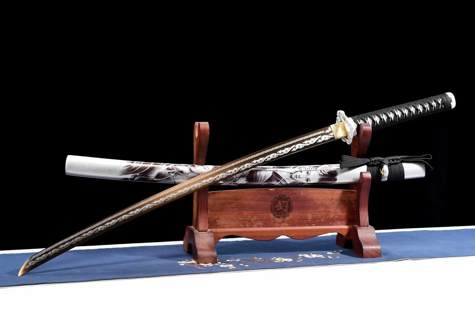 Kiếm Samurai Mangan Cao Cấp Mạ Vàng Diễm Linh Cơ