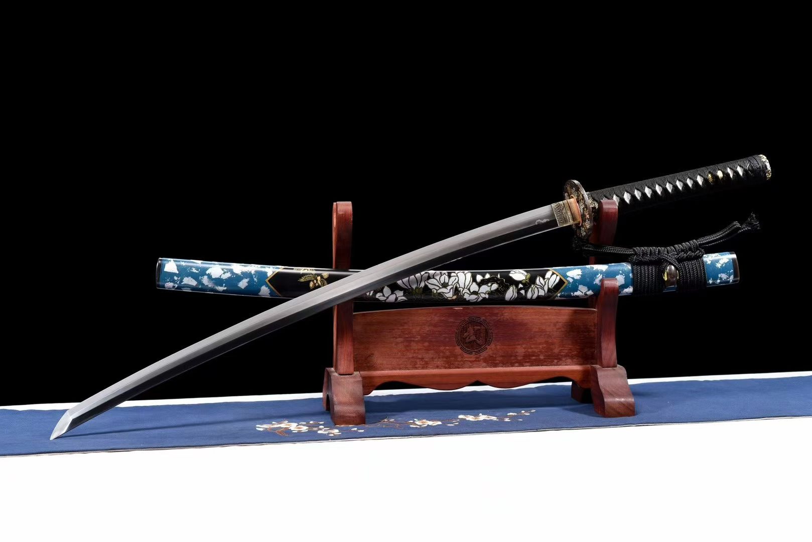 Kiếm Nhật Katana Samurai Bạch Ngọc Lan 26 Inch – Thép Hoa Văn Tôi Lưỡi, Mài Ba Màu, Yokote Thật Cao Cấp